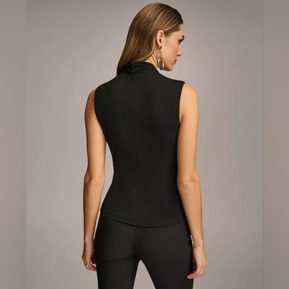 Donna Karan New York Sleeveless V-neck Top In Black Size XL BNWT - Picture 2 of 7